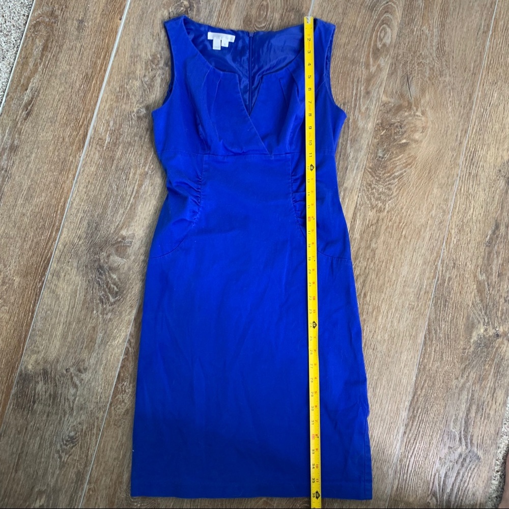 [London Times] Midi Ruched Shift Dress - Picture 5 of 7